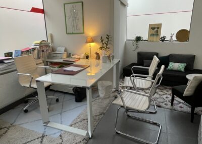 Photo du bureau de psychologie TECC pour vous accueillir en individuel ou en couple